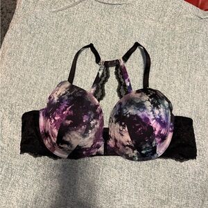 Women's Tie-Dye Lace Bra by Torrid front closure never worn